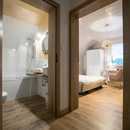 Tabaszowka Apartment *